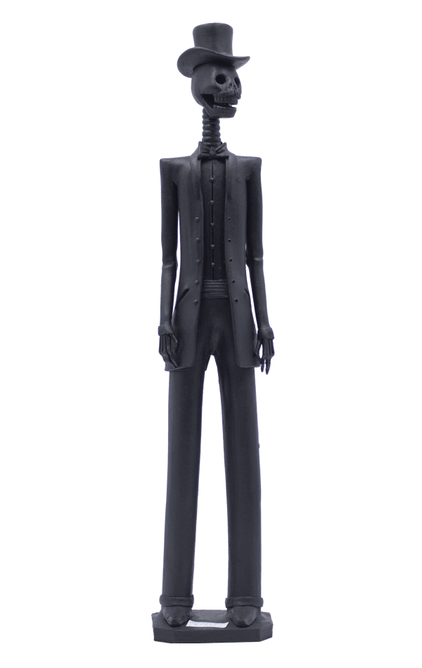 Escultura de catrín hecho con cerámica