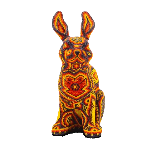 Figura de conejo huichol color rojo